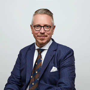 Frederic Widell (VP & Head of S. Asia & Managing Director, India at Oriflame Cosmetics Ltd.)